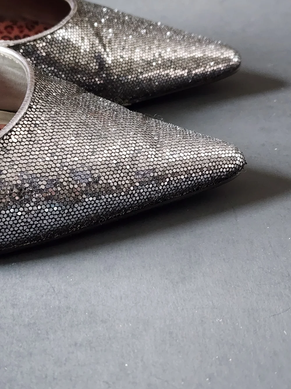Anne Klein Women's Pointed Toe -Glitter Pumps in Silver